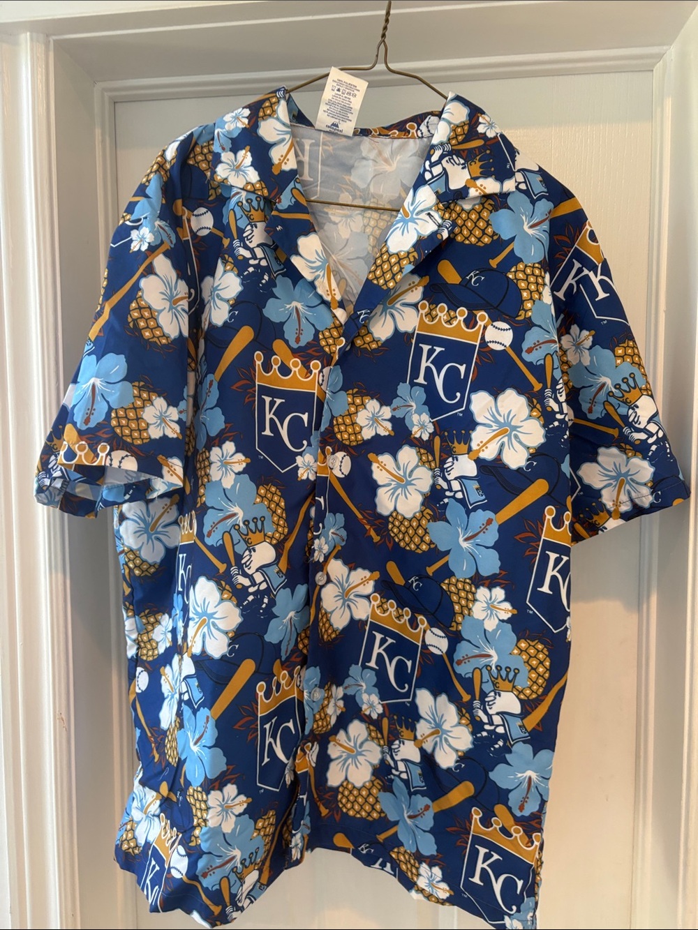 Kansas City Themed Blue Hawaiian Mens Med short sleeve dress shirt